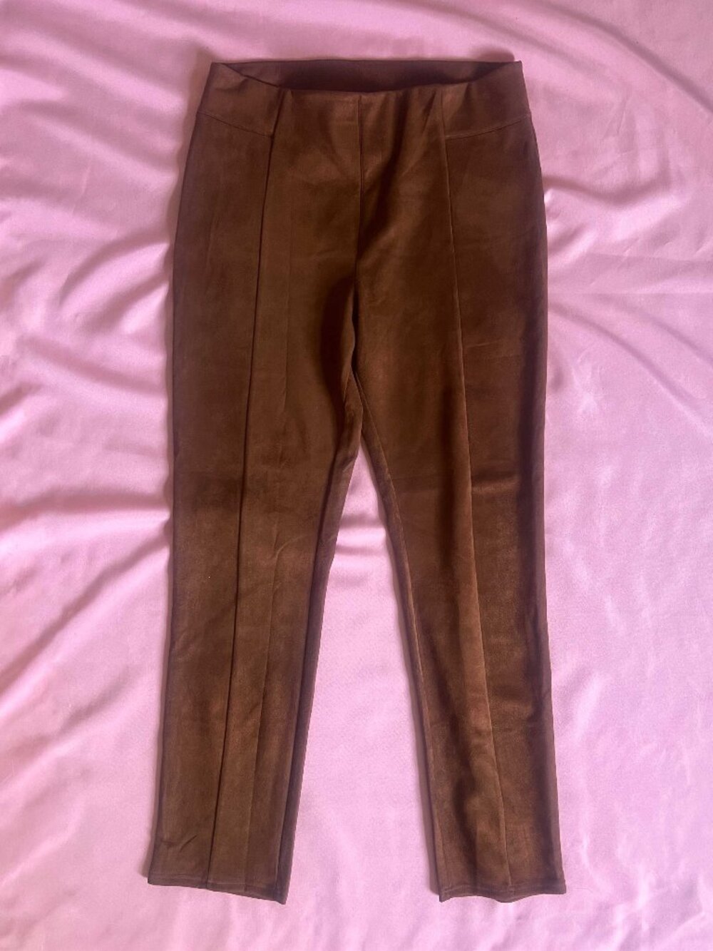 Hue Brown Faux Suede Leggings